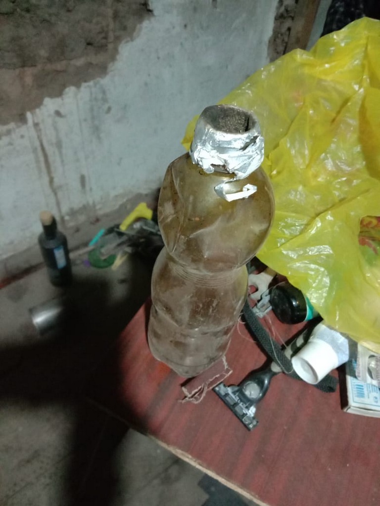 В Апанасенковском районе полицейские пресекли деятельность наркопритона.